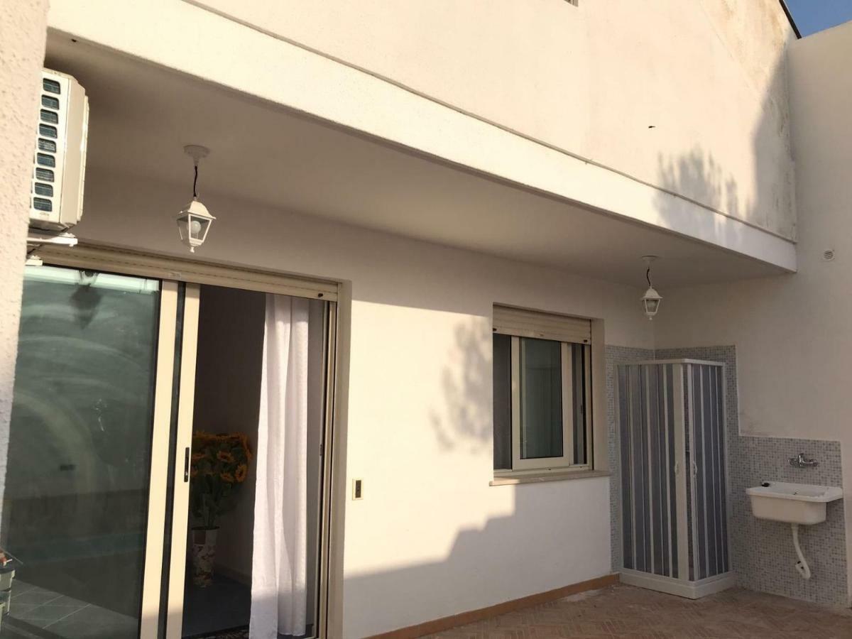Villa Azzurra Marina Di Pescoluse Exteriör bild
