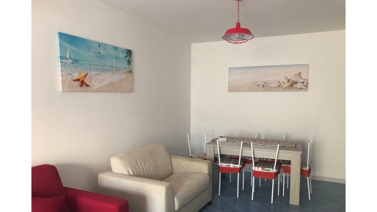 Villa Azzurra Marina Di Pescoluse Exteriör bild