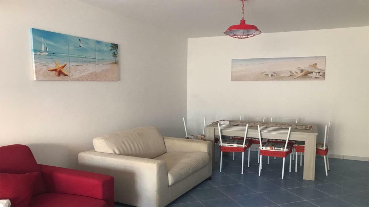 Villa Azzurra Marina Di Pescoluse Exteriör bild