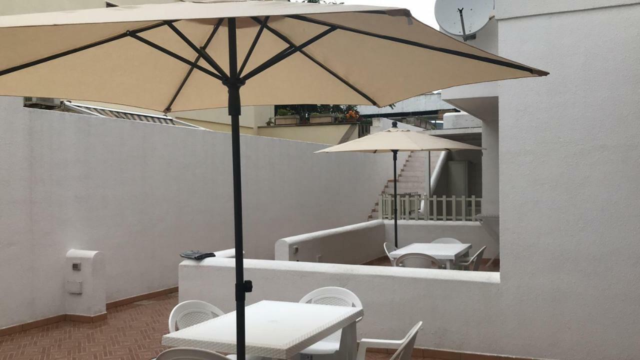 Villa Azzurra Marina Di Pescoluse Exteriör bild